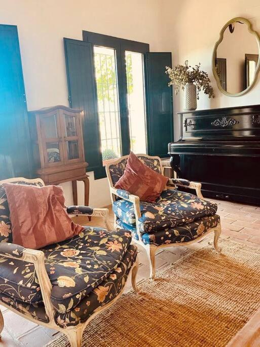 אל קסטיו דה לאס גוארדאס Villa Lavanda By Epoca Suites מראה חיצוני תמונה